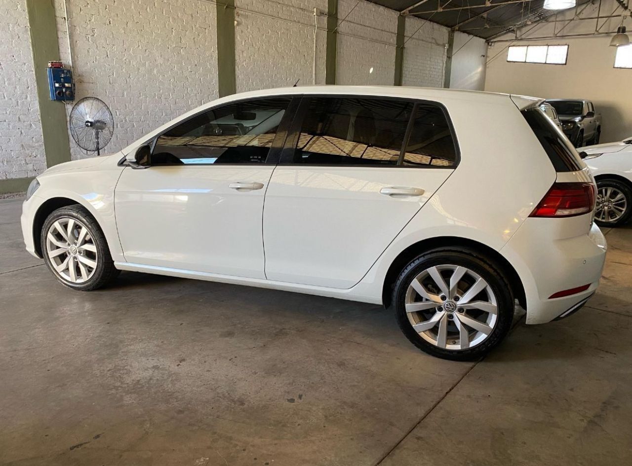 Volkswagen Golf Usado en Mendoza, deRuedas