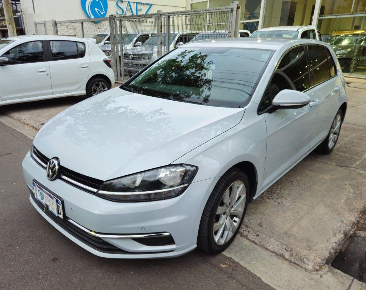 Volkswagen Golf Usado Financiado en Mendoza, deRuedas