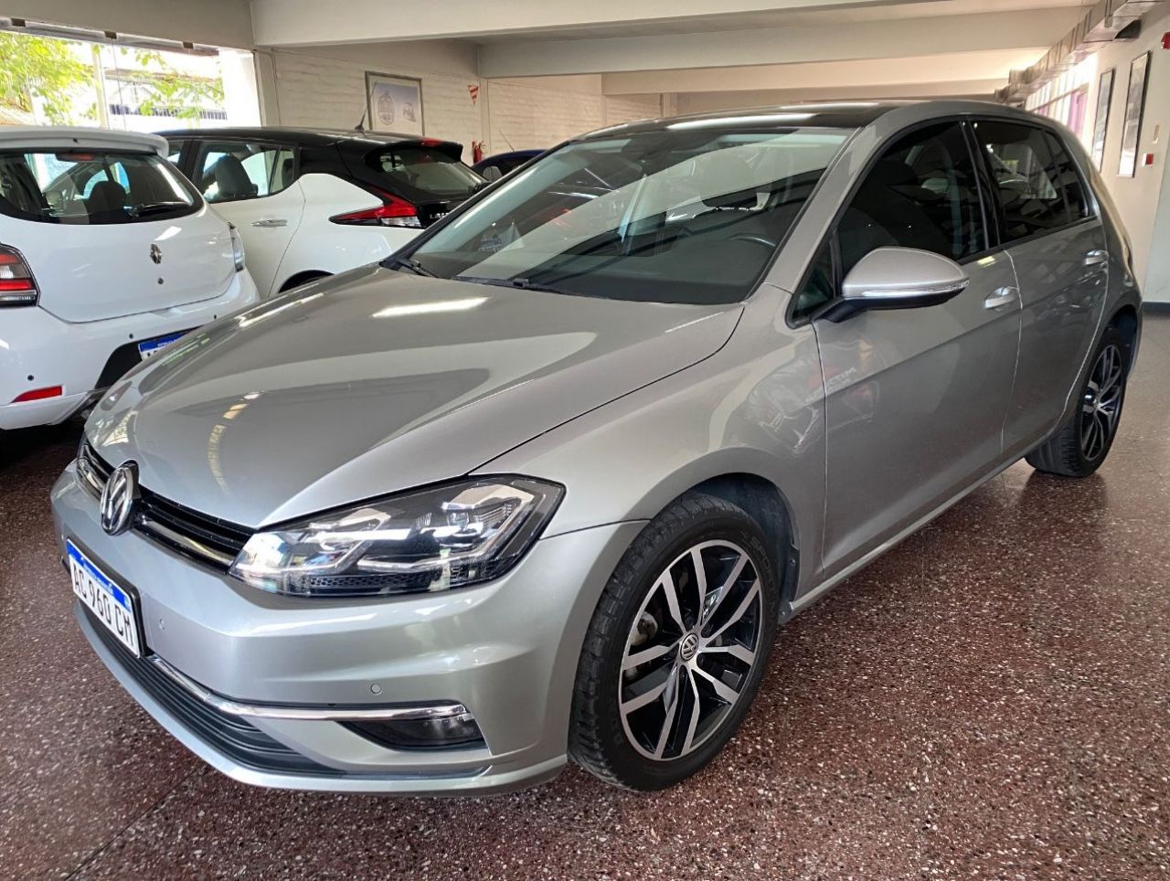 Volkswagen Golf Usado Financiado en Mendoza, deRuedas