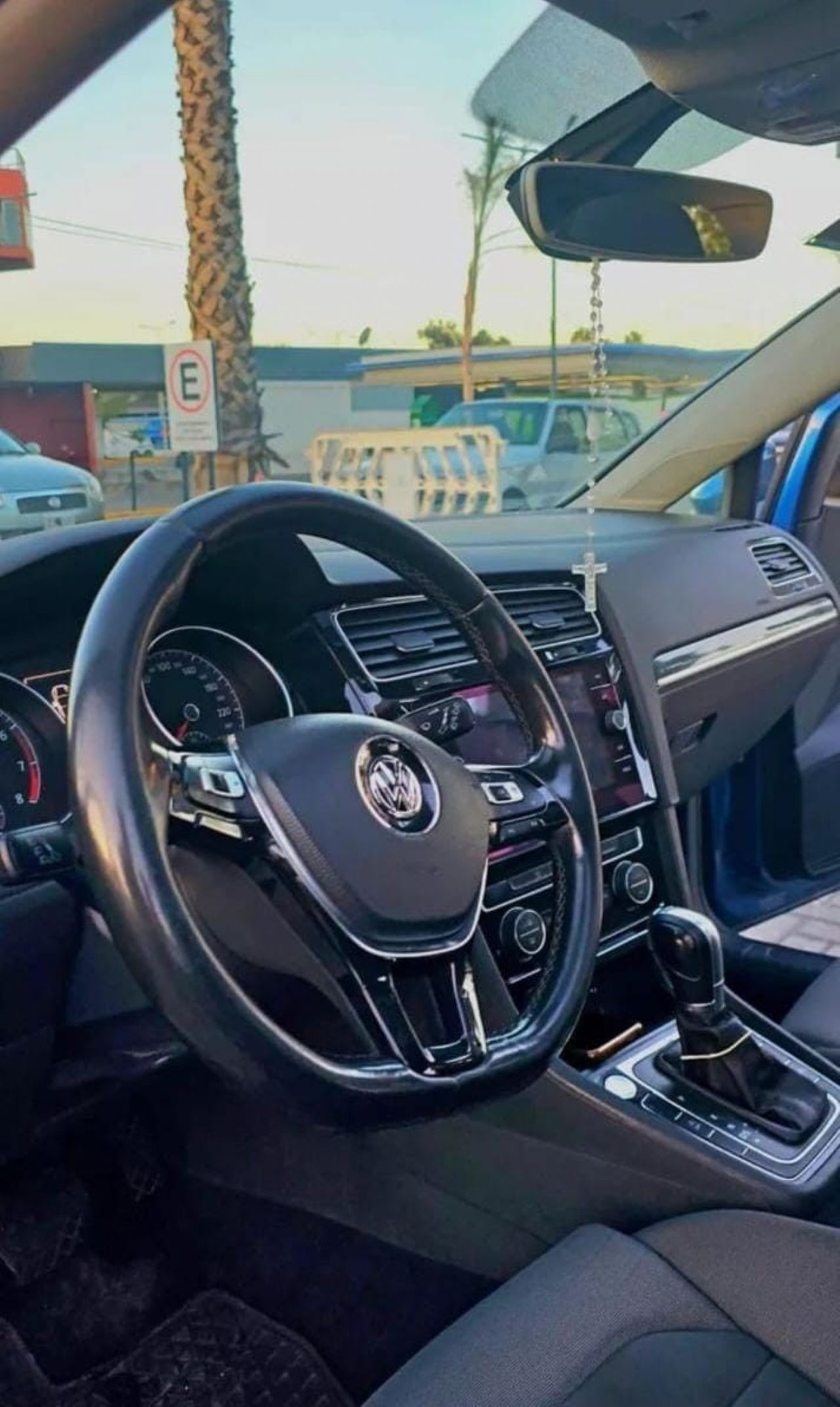 Volkswagen Golf Usado en Mendoza, deRuedas