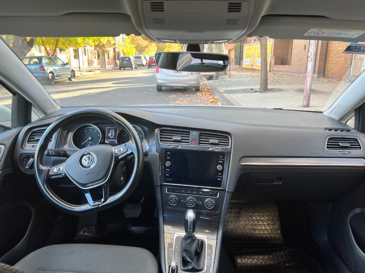 Volkswagen Golf Usado Financiado en Mendoza, deRuedas