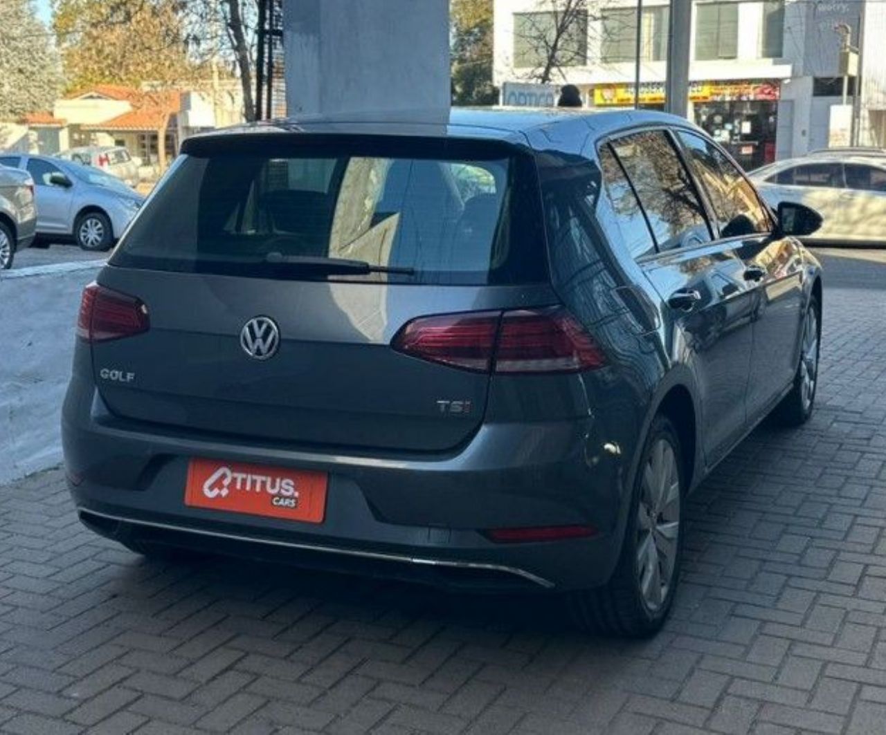 Volkswagen Golf Usado Financiado en Córdoba, deRuedas
