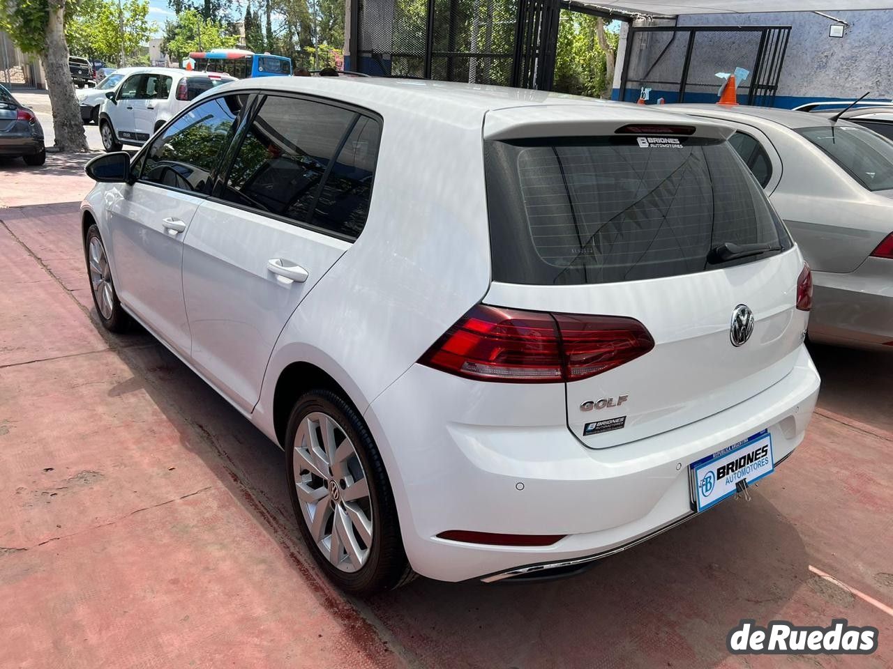 Volkswagen Golf Usado en Mendoza, deRuedas