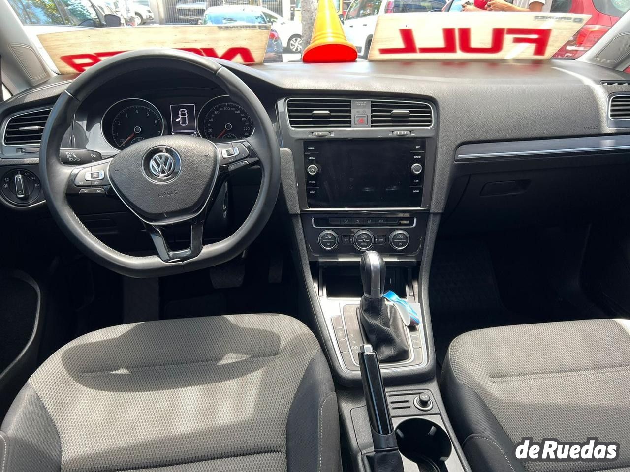 Volkswagen Golf Usado en Mendoza, deRuedas