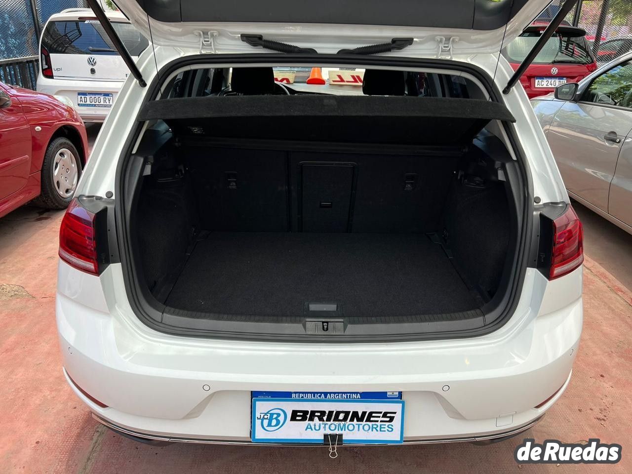 Volkswagen Golf Usado en Mendoza, deRuedas