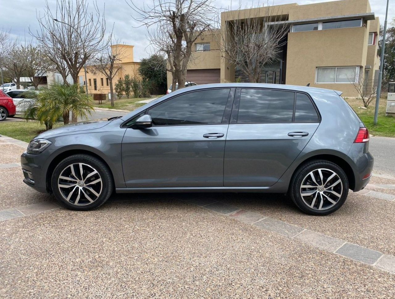 Volkswagen Golf Usado en Córdoba, deRuedas