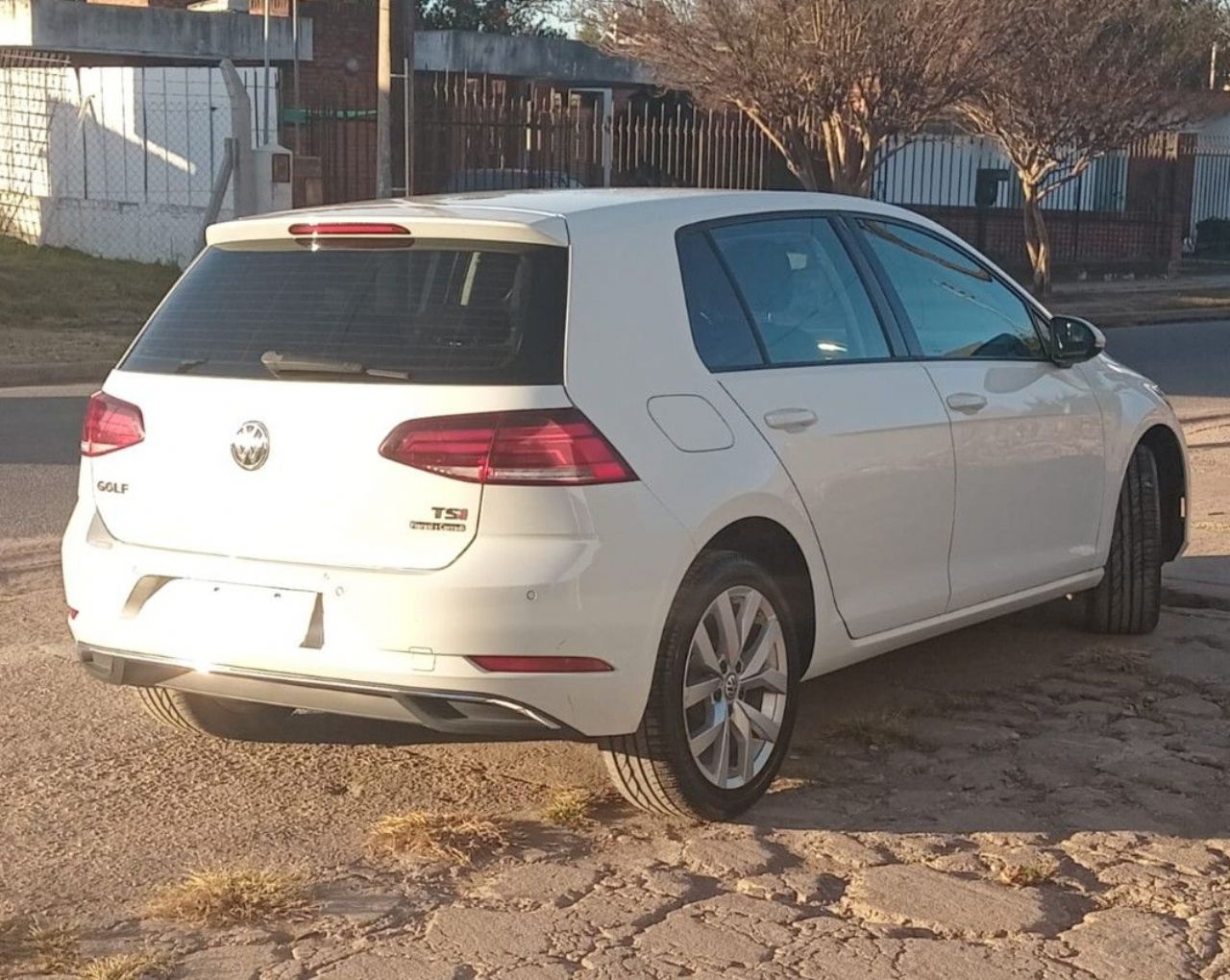 Volkswagen Golf Usado Financiado en Córdoba, deRuedas