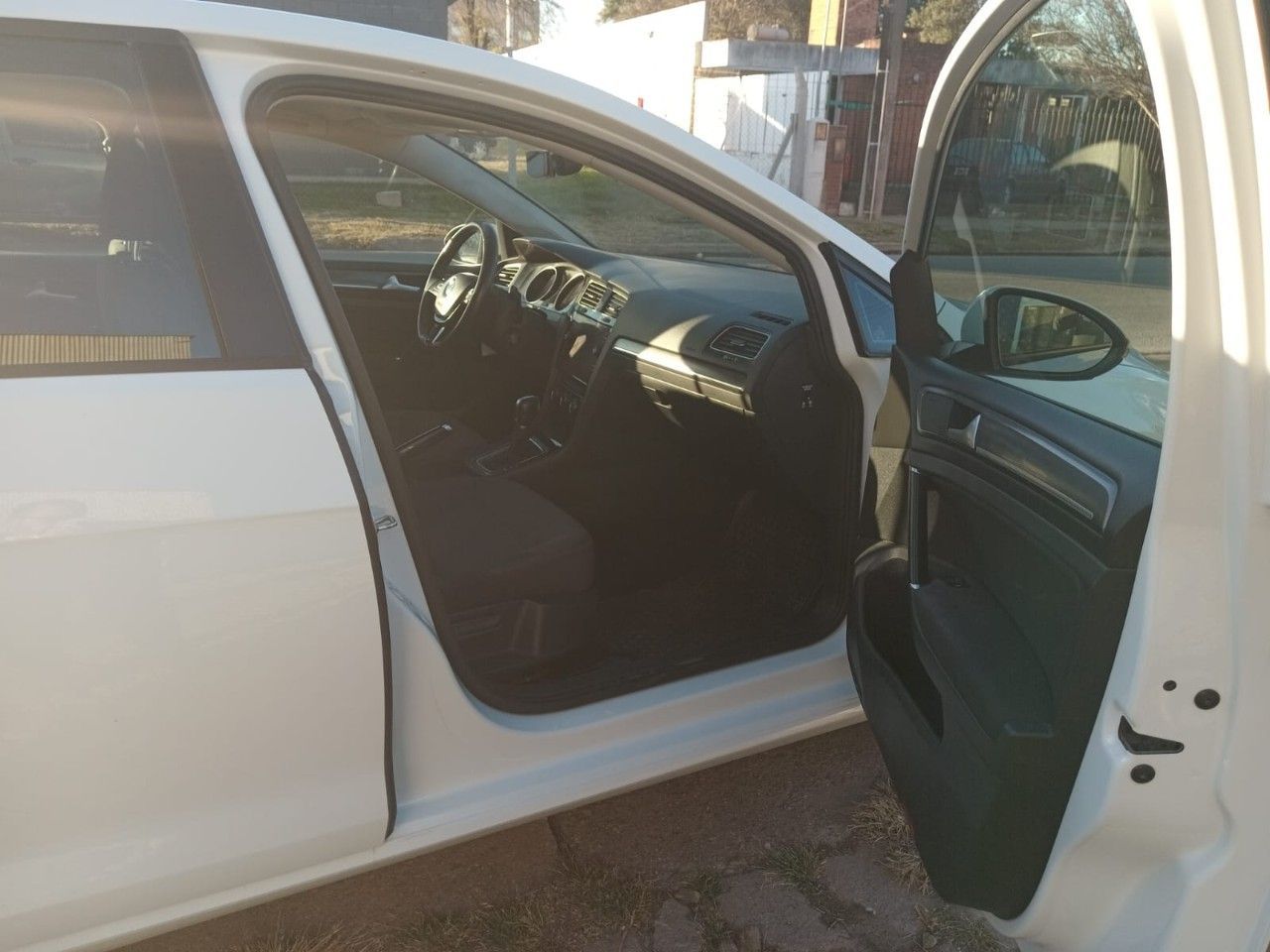 Volkswagen Golf Usado en Córdoba, deRuedas