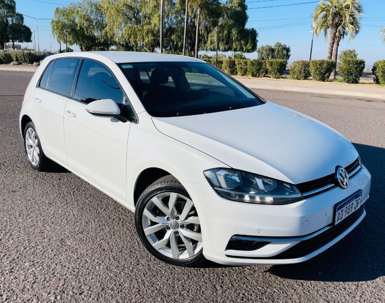 Volkswagen Golf Usado Financiado en Mendoza, deRuedas