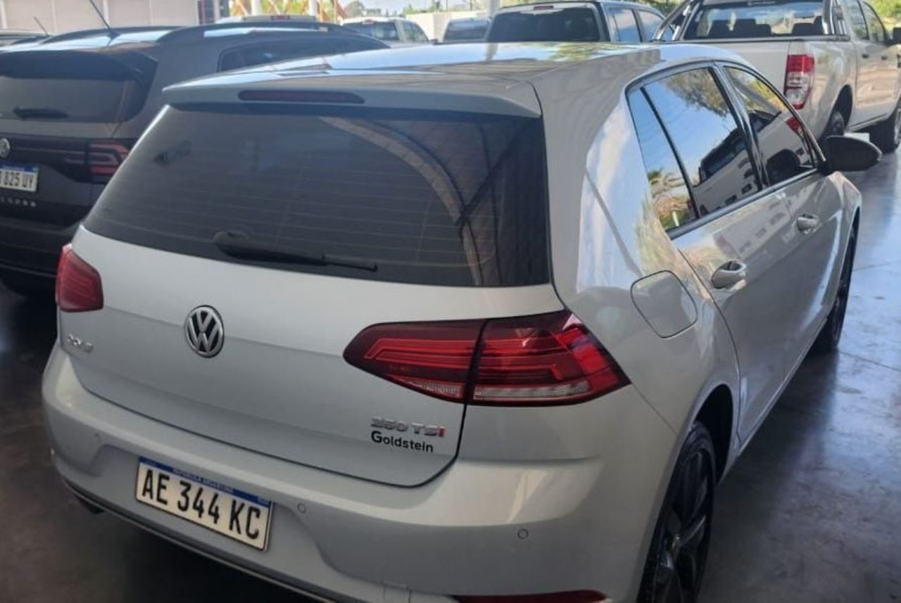 Volkswagen Golf Usado en Mendoza, deRuedas