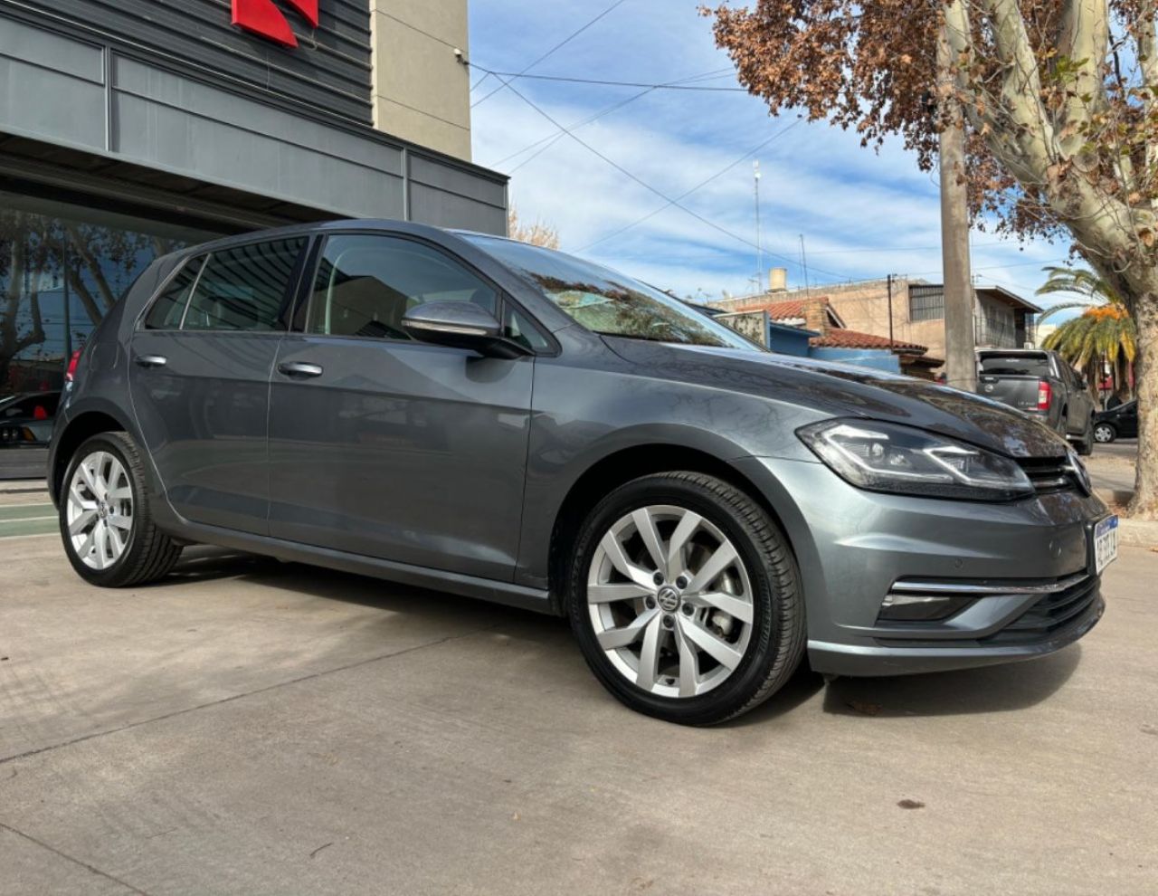 Volkswagen Golf Usado Financiado en Mendoza, deRuedas