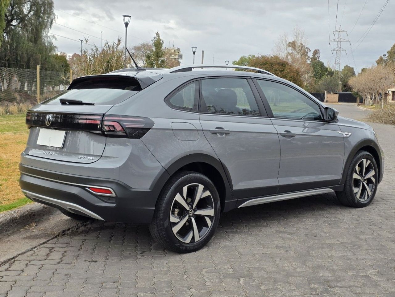 Volkswagen Nivus Usado en Mendoza, deRuedas