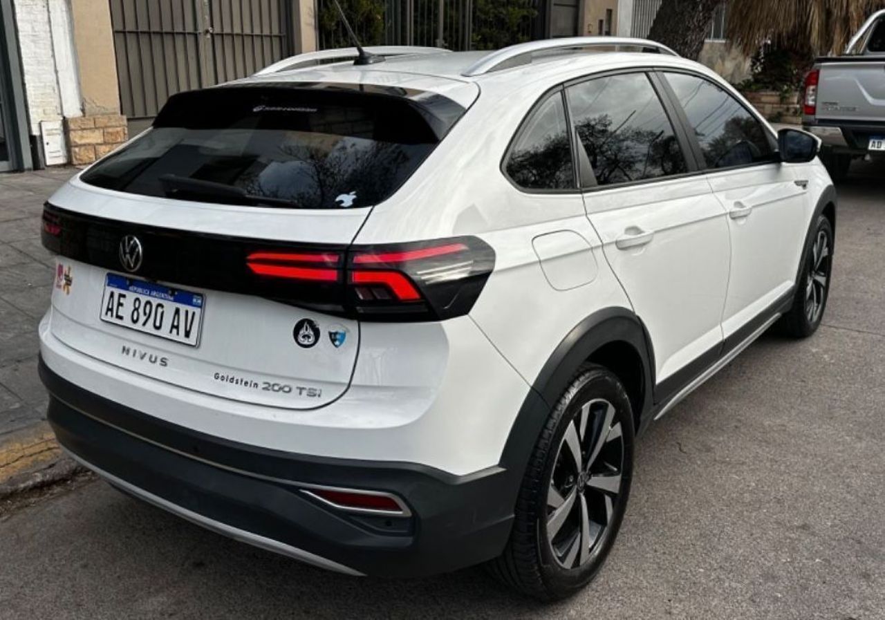 Volkswagen Nivus Usado en Mendoza, deRuedas