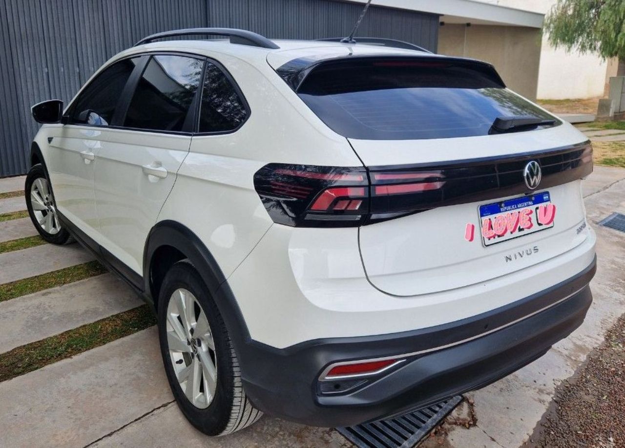 Volkswagen Nivus Usado en Mendoza, deRuedas