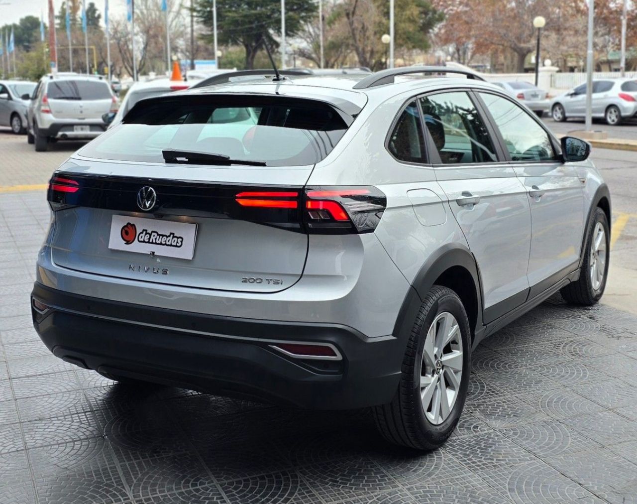 Volkswagen Nivus Usado Financiado en Mendoza, deRuedas