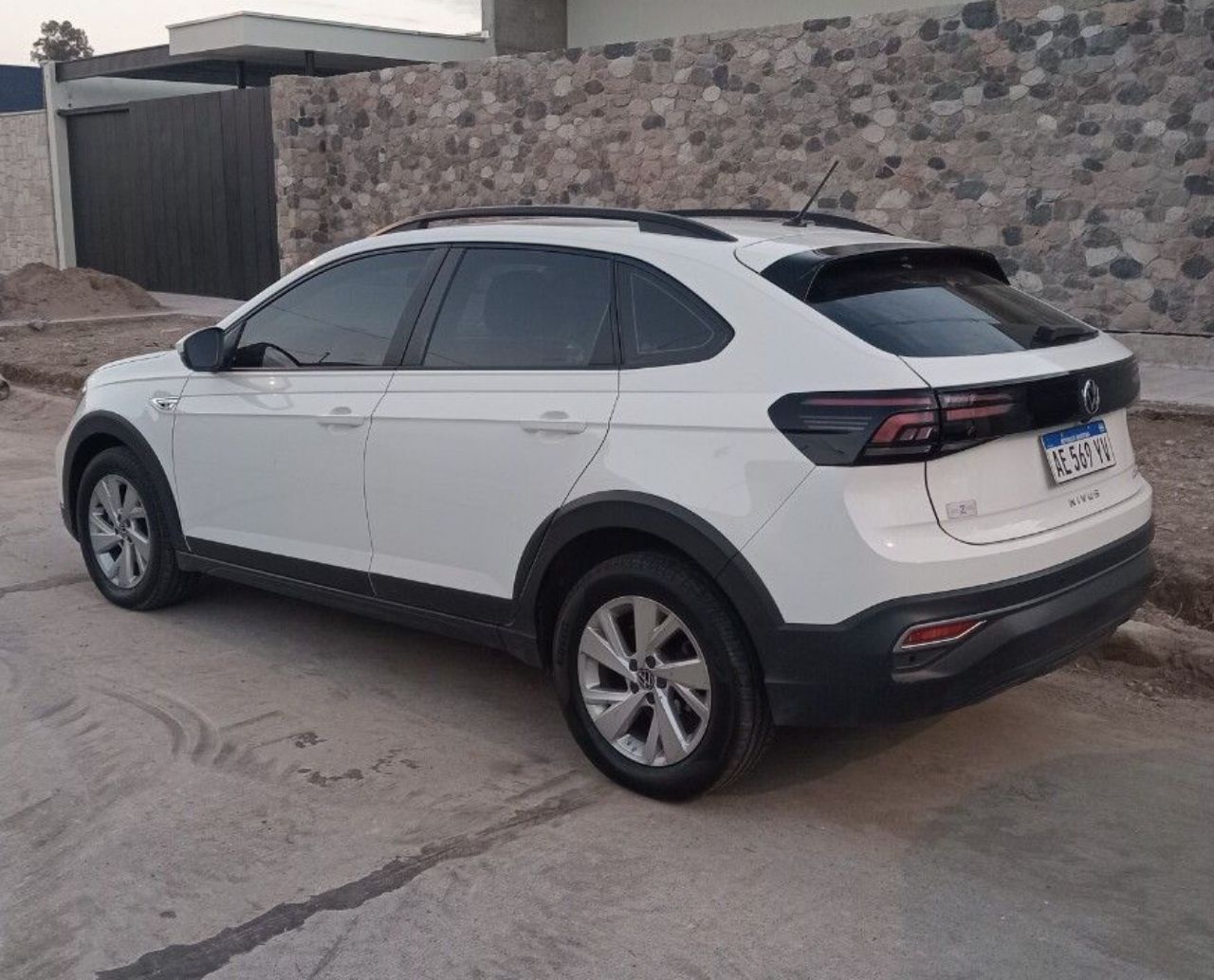 Volkswagen Nivus Usado en Mendoza, deRuedas