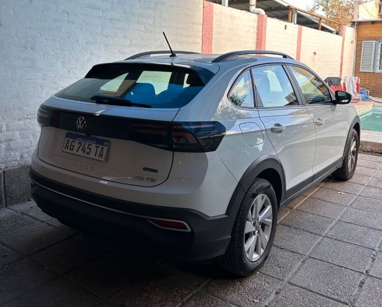 Volkswagen Nivus Usado Financiado en Mendoza, deRuedas