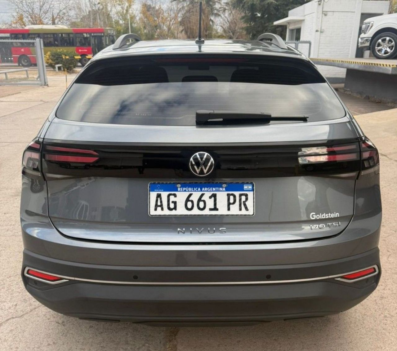 Volkswagen Nivus Usado en Mendoza, deRuedas