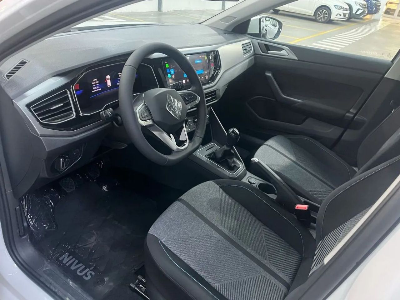 Volkswagen Nivus Nuevo en Córdoba, deRuedas