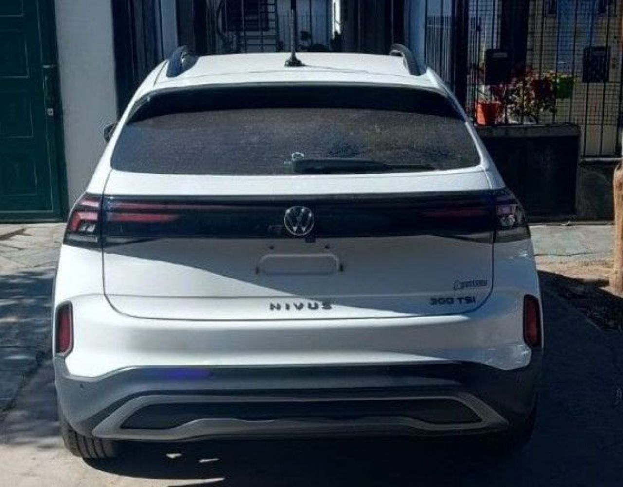 Volkswagen Nivus Usado en Buenos Aires, deRuedas