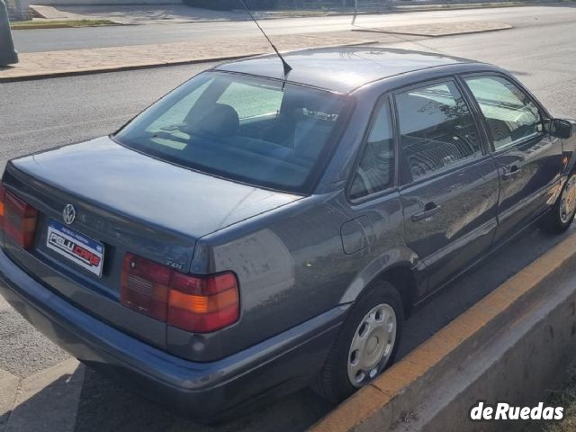 Volkswagen Passat Usado en San Juan, deRuedas