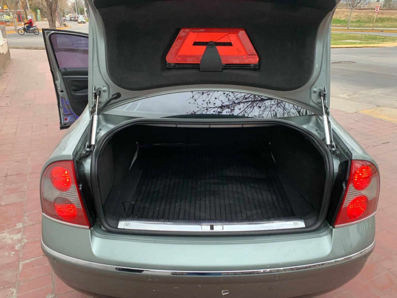 Volkswagen Passat Usado en Mendoza, deRuedas