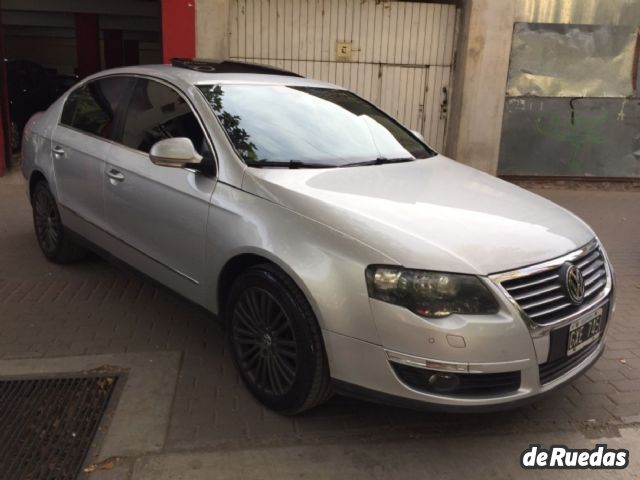 Volkswagen Passat Usado en Mendoza, deRuedas