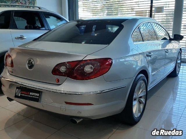 Volkswagen Passat Usado en Mendoza, deRuedas