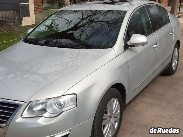 Volkswagen Passat Usado en Mendoza, deRuedas