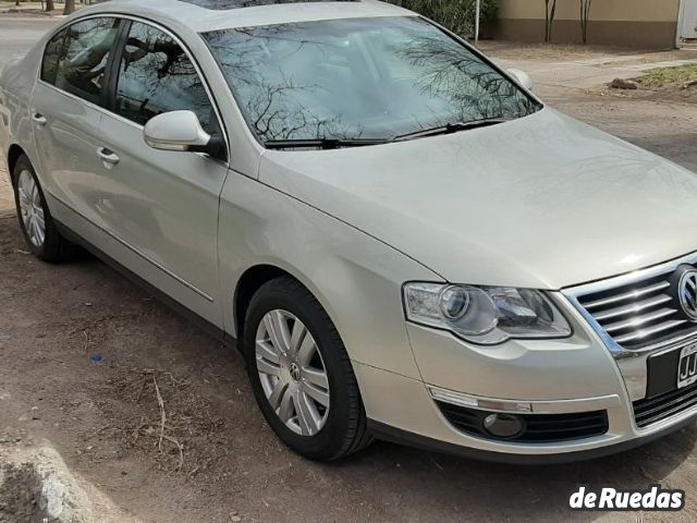 Volkswagen Passat Usado en Mendoza, deRuedas