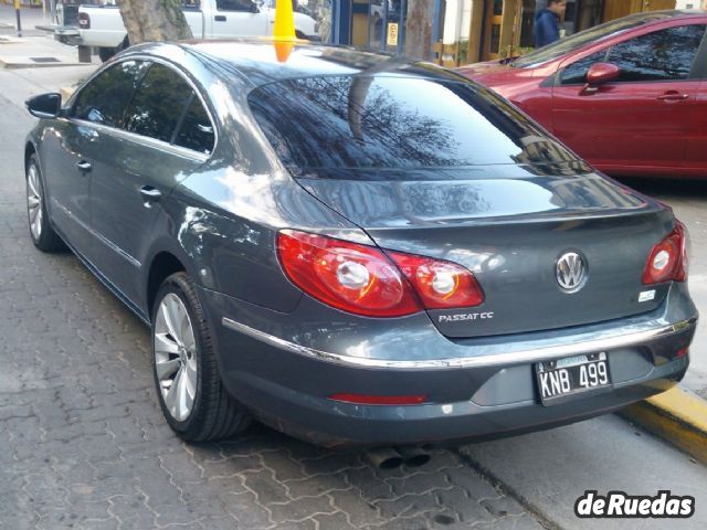 Volkswagen Passat Usado en Mendoza, deRuedas