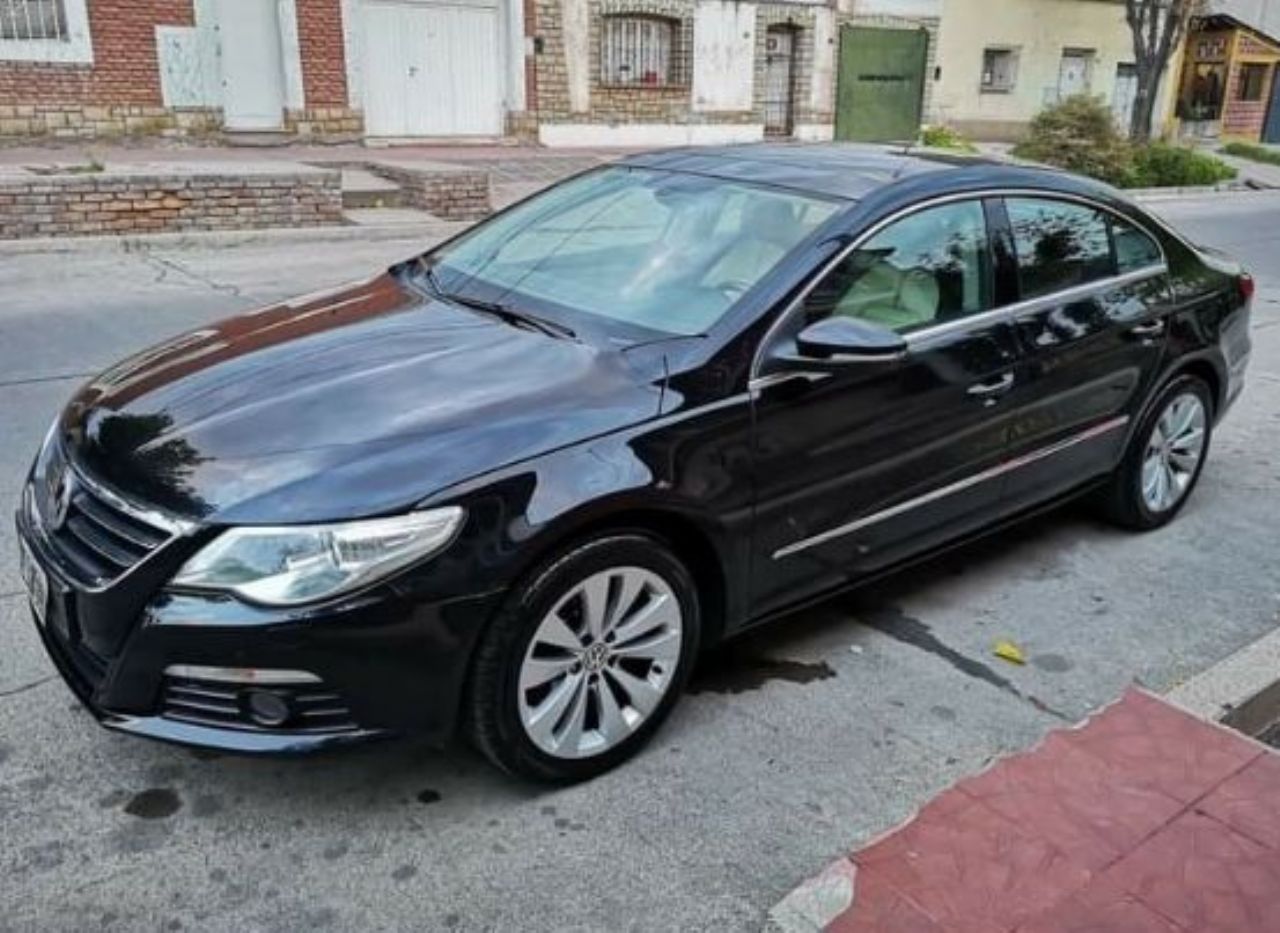 Volkswagen Passat Usado en Mendoza, deRuedas