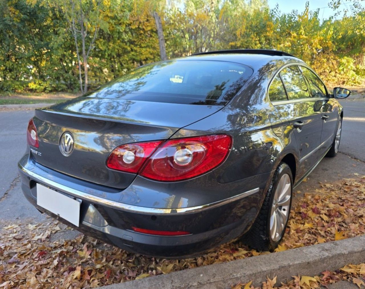 Volkswagen Passat Usado en Mendoza, deRuedas