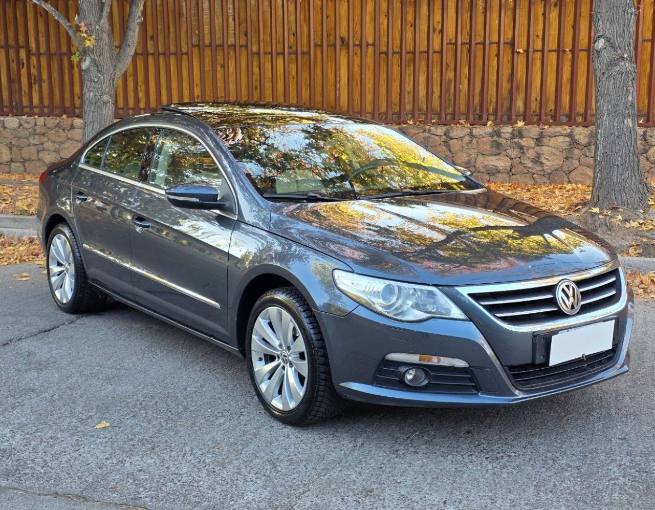 Volkswagen Passat Usado en Mendoza, deRuedas