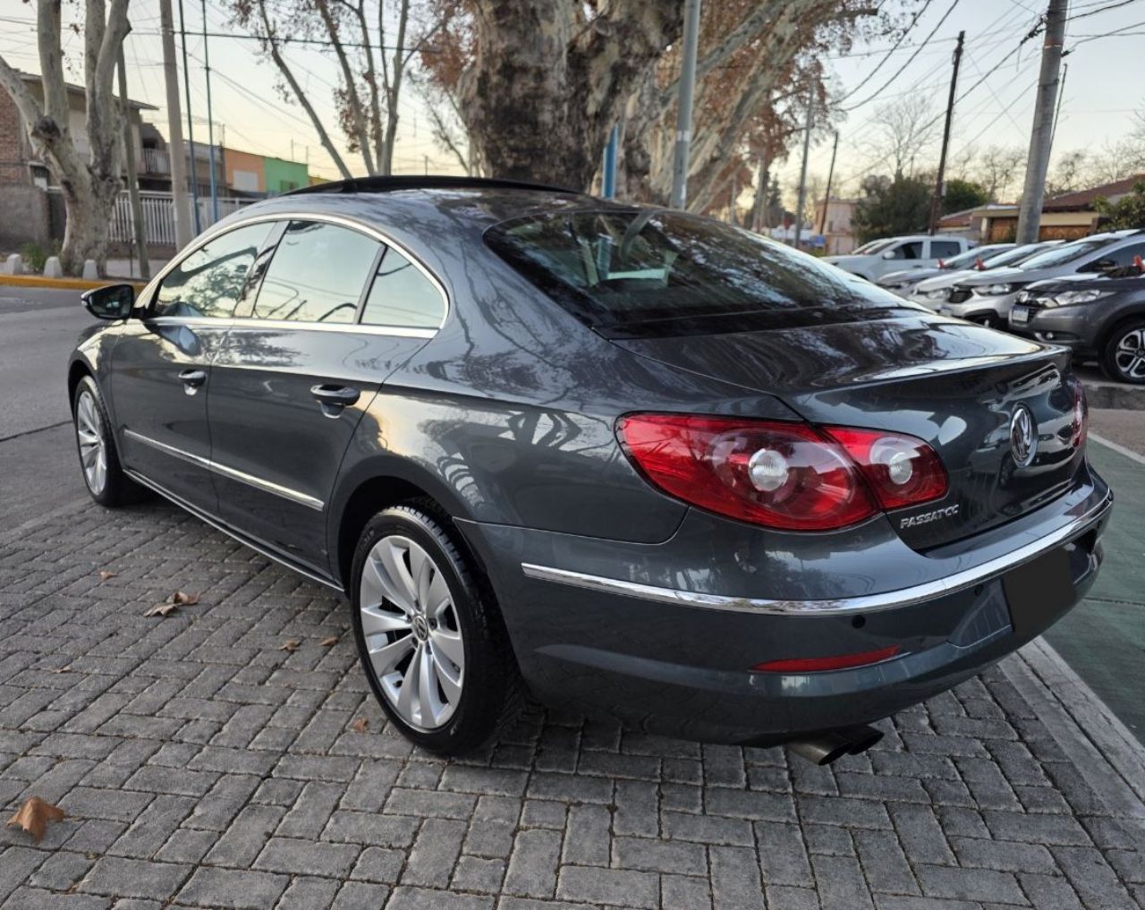Volkswagen Passat Usado en Mendoza, deRuedas