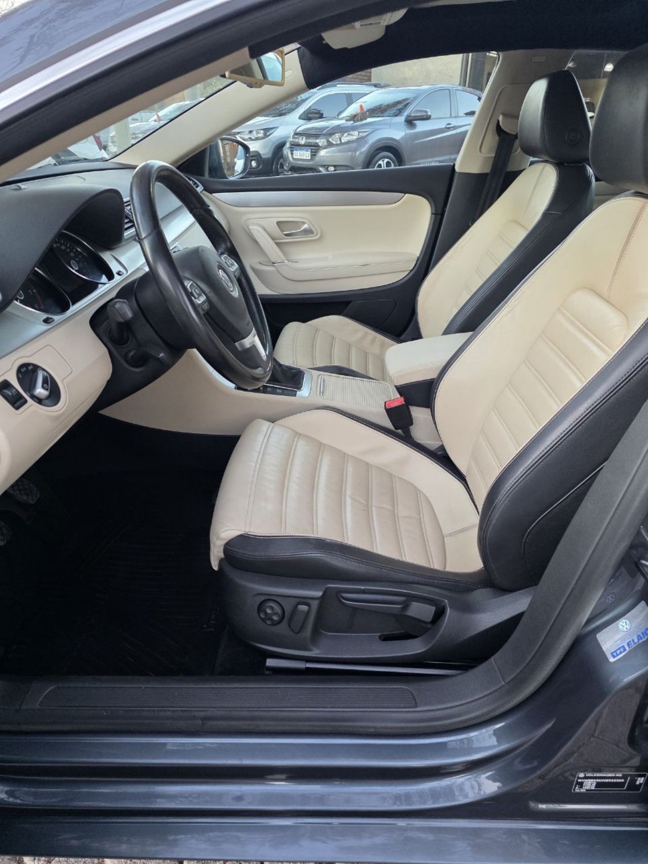 Volkswagen Passat Usado en Mendoza, deRuedas