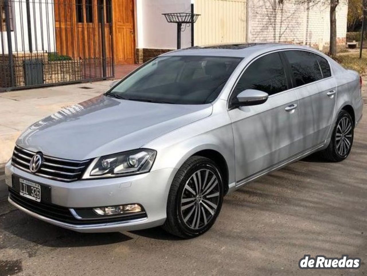 Volkswagen Passat Usado en Mendoza, deRuedas