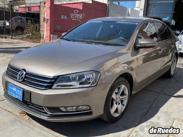 Volkswagen Passat Usado en Mendoza, deRuedas