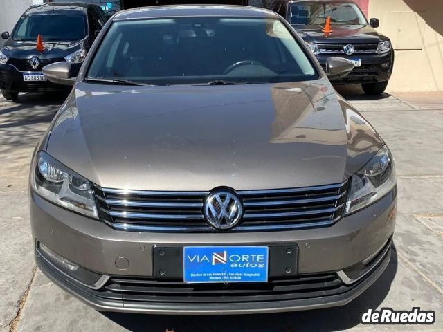 Volkswagen Passat Usado en Mendoza, deRuedas