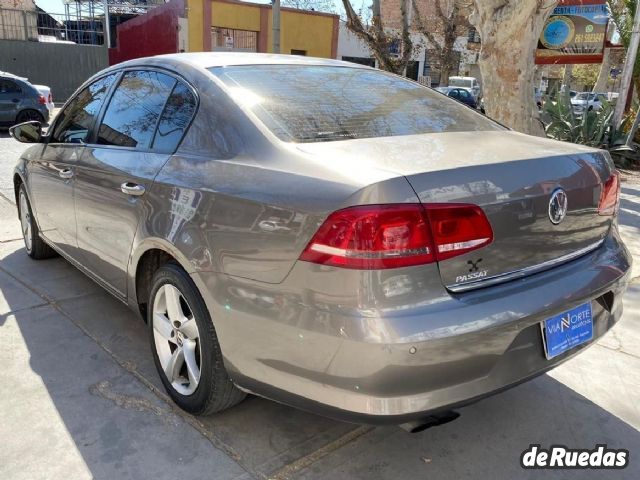 Volkswagen Passat Usado en Mendoza, deRuedas