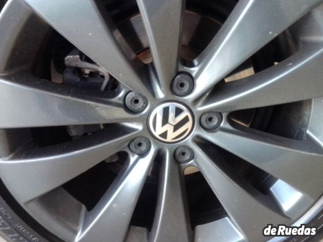 Volkswagen Passat Usado en Mendoza, deRuedas