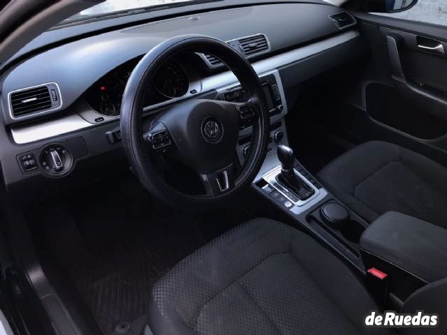 Volkswagen Passat Usado en Córdoba, deRuedas