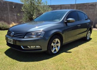 Volkswagen Passat Usado en Mendoza