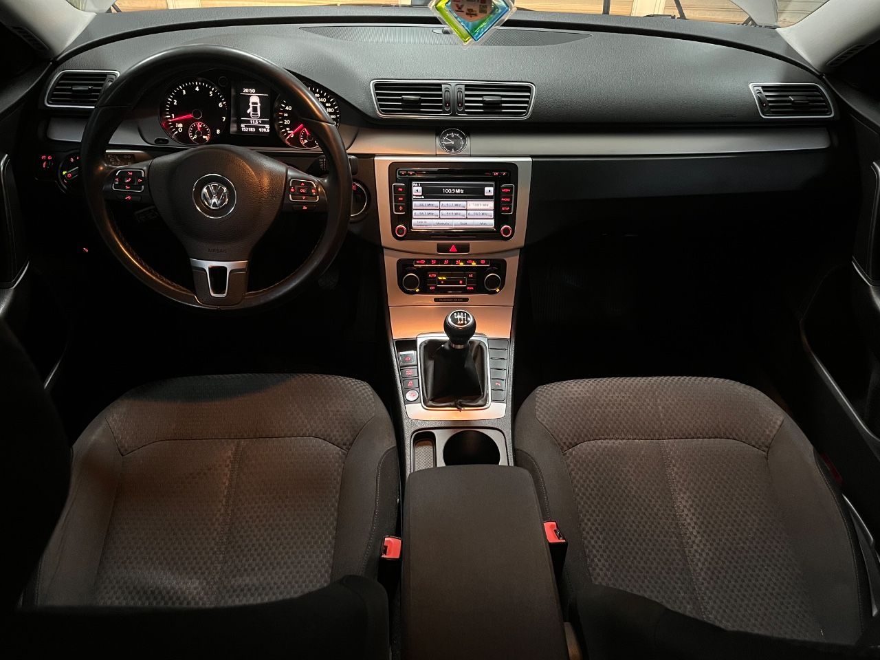 Volkswagen Passat Usado en Mendoza, deRuedas
