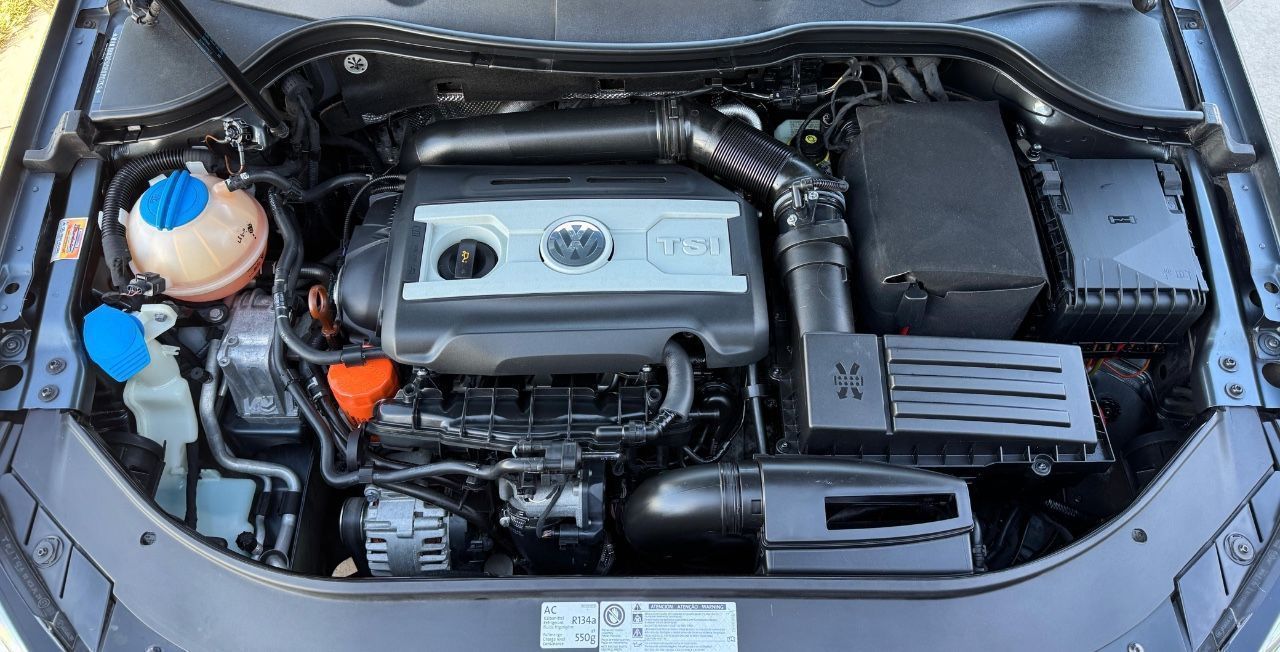 Volkswagen Passat Usado en Mendoza, deRuedas