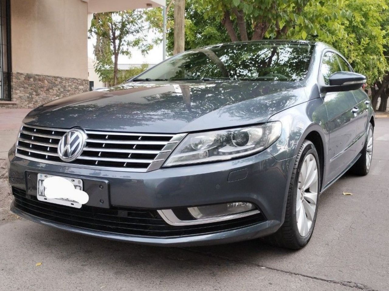 Volkswagen Passat Usado en Mendoza, deRuedas