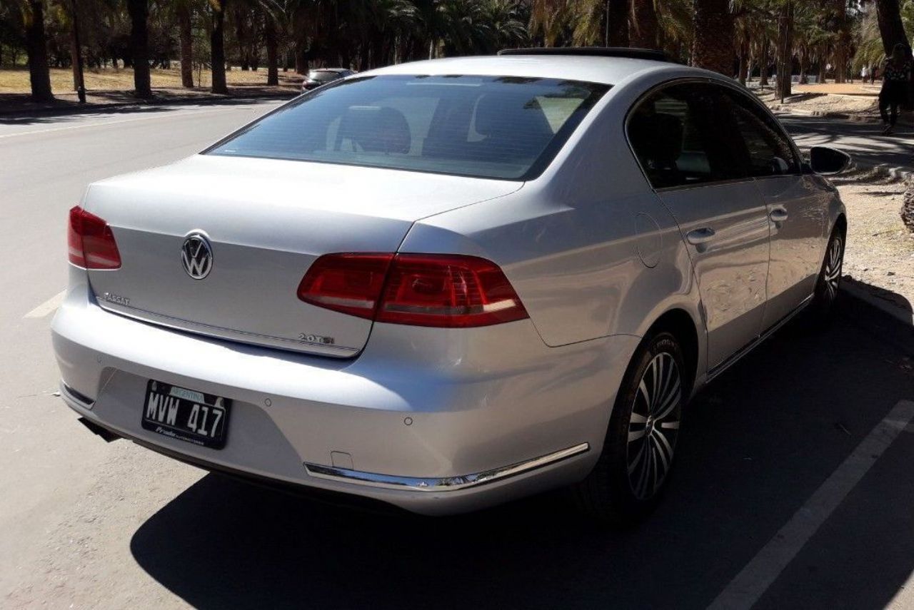 Volkswagen Passat Usado en Mendoza, deRuedas