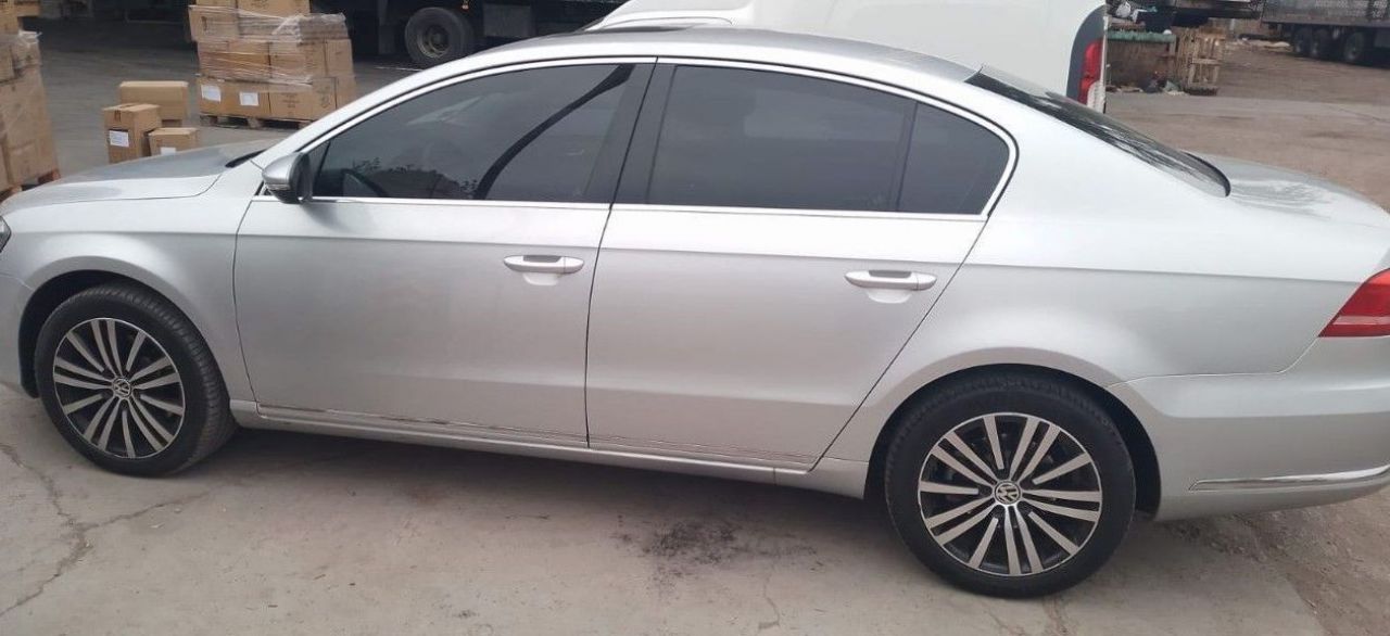 Volkswagen Passat Usado en Mendoza, deRuedas