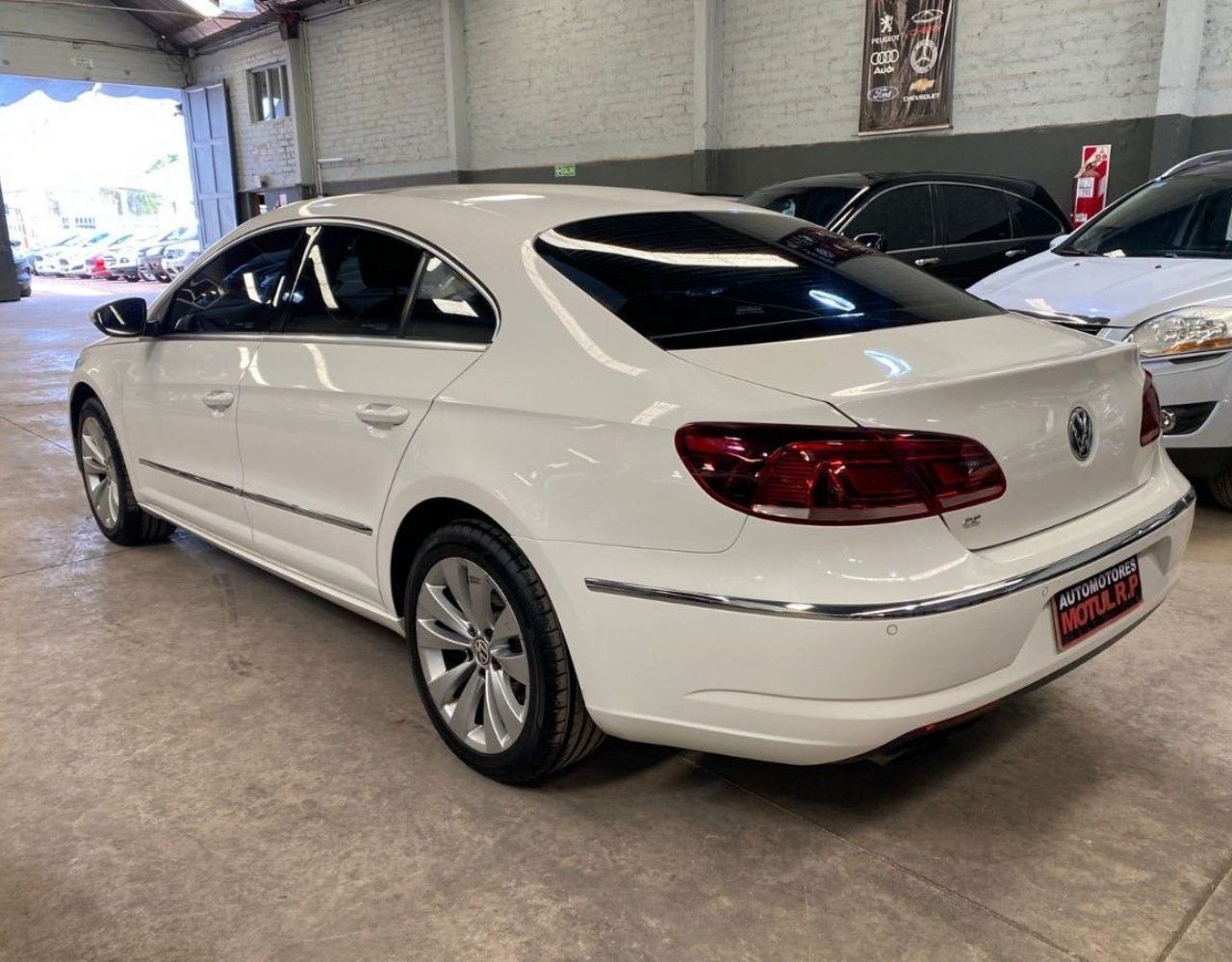 Volkswagen Passat Usado en Mendoza, deRuedas