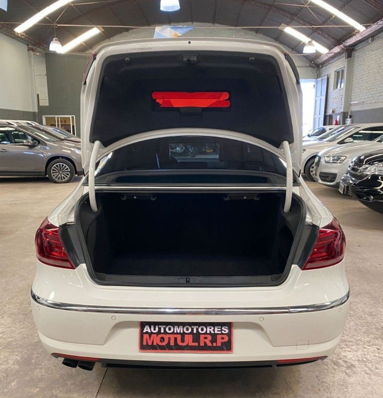 Volkswagen Passat Usado en Mendoza, deRuedas